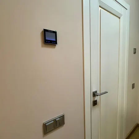 Park House Apartment *