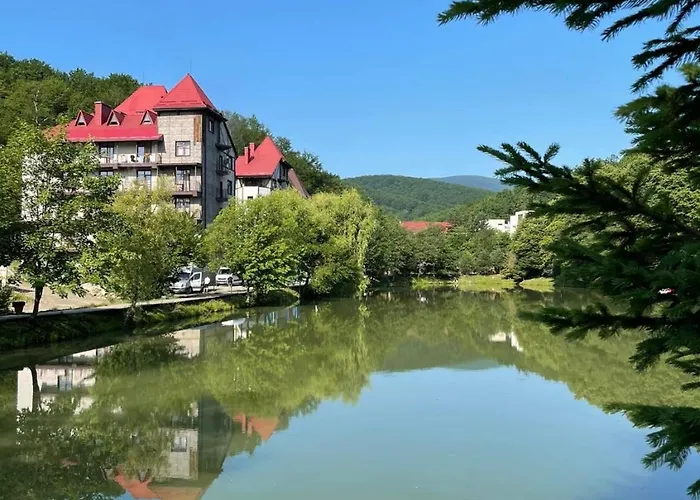 Park House * 波利亚纳